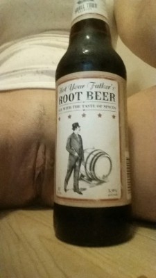 southerngent52-sls:  mccprincess:  flashytitle:  daddys-little-minx:  flashytitle:  daddys-little-minx:  mccprincess:  Older pic but a great beer and even better pussy…. thinking naughty thoughts of someone I want to fuck who’s very special but very