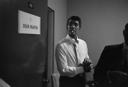 the60sbazaar:  Dean Martin