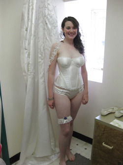 bridesporn:  See much more at AMATEUR PORN! 