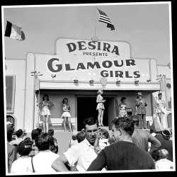 Vintage press photo taken at the 1951 ‘Texas State Fair’ features the Talker working the crowd, as Glamour Girls walk the front of the Bally stage.. I have zero idea who “DESIRA” is,&ndash; but I love the design of her Carnival marquee..