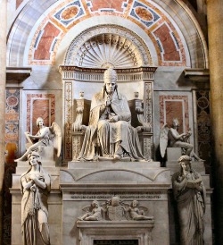 Bertel Thorvaldsen (1770 - 1844), monument to Pope Pius VII (1831), Clementine Chapel, St. Peter&rsquo;s Basilica