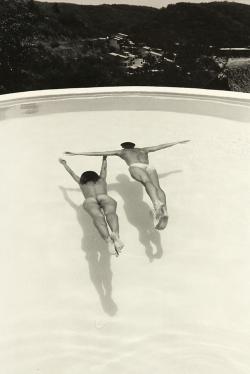 aestheticdivision:Nudes in a Pool by Tom Bianchi, 1992