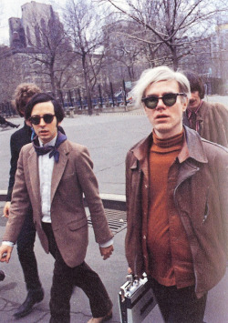 stu-sutcliffes:Billy Name, Andy Warhol, Sterling Morrison, Fred Hughes, Lou Reed, Paul Morrissey and Viva — on the way to John Cale’s wedding to Betsey Johnson, 1968