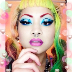 sugarpillcosmetics:  Shrinkle is wearing Sugarpill Afterparty, Velocity and Tako eyeshadows, Inglot gel liner 77, Lit Cosmetics Tinsel Town glitter; Lashes: Sugarpill Precious, Flutter, and Glitzy stacked; Brows: Inglot gel liner; Lips: Illamasqua Forbidd