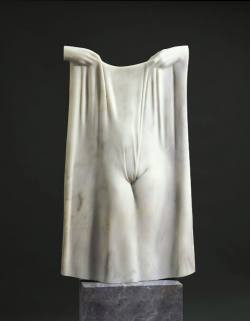 bordeaux1901:La sposa di Ralph Brown, scultura in marmo di Carrara, Pietrasanta, Toscana 