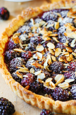 foodffs:  Blackberry Tart with Toasted AlmondsReally nice recipes. Every hour.Show me what you cooked!