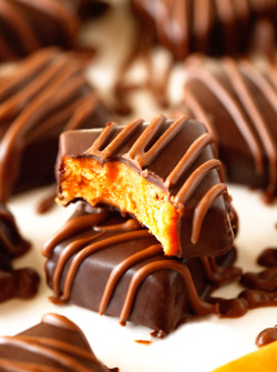 do-not-touch-my-food:  Butterfinger Bites