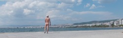 urbannudism:  Urban nudism in Nea Paralia Thessaloniki 31/07/2014 by Giannis Maskidis 