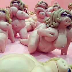 sophieasweetheart:  pearlsnapbutton:  writingdirty:  I found more Miss Piggy clayporn, but I still don’t know where it is from. STRANGELY COMPELLING.  need this  I’m okay with all of this.