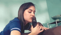 desi-maal:  temptedbymydarkness:  Where the fuck has a woman like this been my whole life?  You gotta love Sasha Grey  Throating,