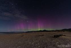 just&ndash;space:  The Aurora Australis over Scamander Beach. Image: Gumboots photography   js