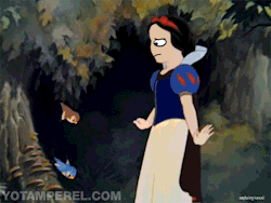 perel:  Snow White harassed by birds.Gif from capturing-kawaiiiiiiiii 