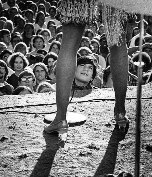blondebrainpower:Boy mesmerized by Tina Turner ~ The Gold Rush Festival, Stockton, CA ~ September 1969.Photograph © Robert Altman