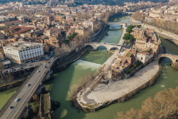 romebyzantium:Tiber Island, Rome. According to legend, a heavily-laden ship once sank in the place that  is now Tiber Island. And in truth the 300m long island has the appearance of a gigantic ship in the current -in republican times it was even topped