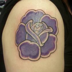 Touched up my first tattoo. #art #flower #ink #tattoo #apprentice #apprenticetattoo #purple  #artistsoninstagram #artistsontumblr  (at Raven&rsquo;s Eye Ink)