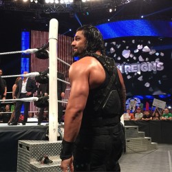 glitter-glitz-becky-lynch:  wwe: “Not so fast #TheAuthority, #RomanReigns has #DeanAmbrose’s back even when he’s not in the building!”