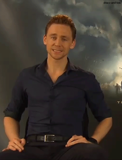 i-want-a-hiddleston: jillypooh: are you fucking kidding me. That lip bite, though! 