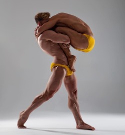 dilfsf:Models/Acrobats Italian Davide Zongoli &amp; German Niko Wirachman by Joan Crisol