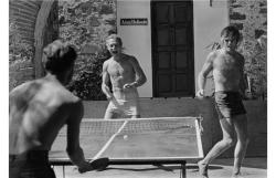 Manly pursuits (Paul Newman and Robert Redford relax during a break in filming “The Sting”)