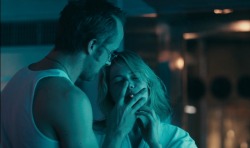cinema-shots:  “Tell me how I should be. Just tell me. I’ll do it.”Blue Valentine (2010)