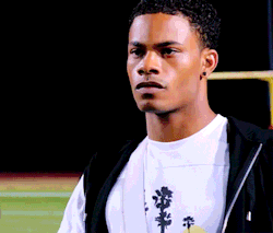 jamaicanbeauty20: simplykhadeja:  stagesandpages:  Jordan Calloway  Good lawd he so fine 😭😭😍  He’s gorgeous..fuck  he is so fucking sexy