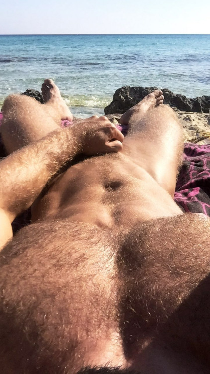 blueballsbull:Circumcision makes it tough to tan nude without sunburning your tender exposed dick head and pink, exposed inner foreskin on your shaft down to your cut mark scar.