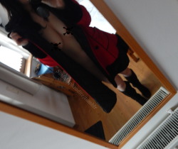 sinfulaphrodite:  Winter oldie in my red coat :3