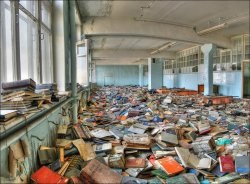 musied:  Abandoned library, Russia 