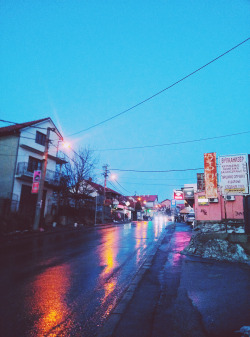 zoewashburne:  Today (04/01/2015) between 4pm and 5pm, the outskirts of Belgrade, Serbia 