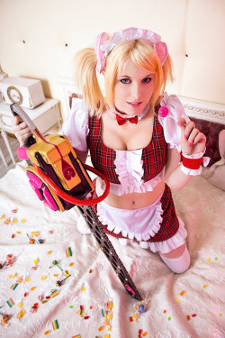 cosplayhotties:  Lollipop Chainsaw cosplay Juliet Starling maid by Jane-Po 