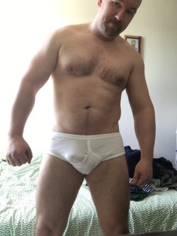 n2briefs69:  pocketlilbob:  I found a pair of y-fronts that fit  British bloke in generic y-fronts. WOOF!