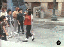 longlivefise:  utabay:  nazeem38:  exxpensiveslang:  shroomyloomyland:  That awkward moment when you moonwalk into MJ  I will reblog this forever.  Fun Fact: That kid is actually Alfonso Ribeiro, AKA Carlton from Fresh Prince.  THIS WOULD ONLY HAPPEN