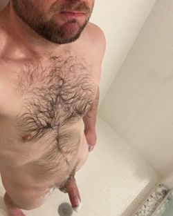 straightsleepover:  feeling dirty, you wanna clean me up? 
