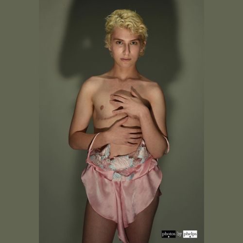 Wanted to go against the grain by doing up lighting as a way to make you stare and force to acknowledge the subject matter. Noah @noahwaybabe freely shared a portion of his life with my camera.  #transgender #transman #transmodel #photosbyphelps #blonde