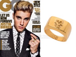 bieber-clothing:  Justin photographed by Eric Ray Davidson for the March 2016 issue of GQ Magazine Degs &amp; Sal Gold Skull Ring - 趽 Shop: Here