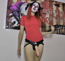 kitziklown:  My dong &gt; that little circus peanut in your pants. See MORE here: http://clips4sale.com/studio/54167/Kitzi-s-Clown-Fetish#startingpoint 