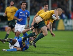 the-cutoff:  Rugby, part II. *even bigger smirk*  i should REALLY watch sports