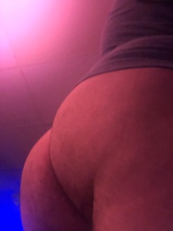 eat-that-ass:  Thick thighs make the dick rise 😉  Submitted by @thickgayluv. For more submissions, follow Eat-That-Ass.