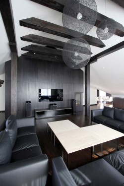 life1nmotion:Interior designer Ramunas Manikas completed the Penthouse 03 project with the collaboration of Valdas Kontrimas.