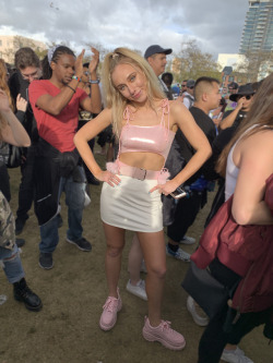 festfashions:  She’s a frickin’ SPICE GIRL GUYS. SHE’S FRICKIN’ BABY SPICE &lt;3 (99% sure this is how I reacted when I saw her in person lol)CRSSD, 2019