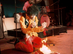 psychedelic-people:  Jimi Hendrix at the Monterey pop festival