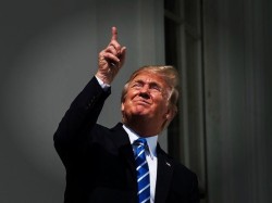 It’s a solar eclipse! DO NOT STARE DIRECTLY INTI THE SUN! The cheetoh, hold my beer! #pendejo #resist #idiota  https://www.instagram.com/p/B2Um-L2ASnG/?igshid=1k35ailw3jods