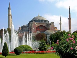 i-traveltheworld:    Hagia Sophia, Constantinople, Byzantine Empire🌍😱  