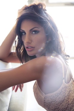 thelesbianwhisperer4748: radiationdude:  August Ames     We have lost the beautiful August Ames at 23. So sorry, baby girl. 