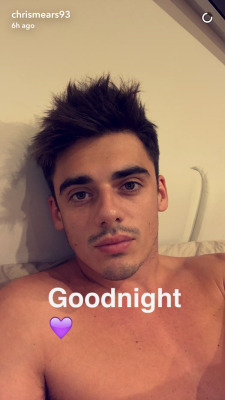 debriefed: Celebrity Snapchat: shirtless Chris Mears