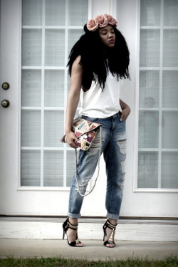 curly-essence:  blackandkillingit:  Sky Blue Boyfriend Forever 21 Jeans, White Muscle Forever 21 Tops | “Impulse to hurt” by Incoloreddreams - via chictopia  http://curlyessence.com/