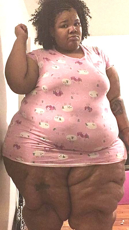 blacksupersizedasses:Ain&rsquo;t nothin&rsquo; Wrong wit All dat Fat in and Round dat Butt!