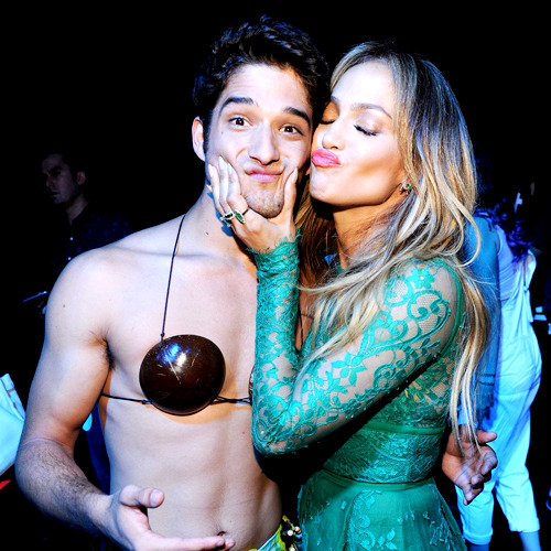 Tyler Posey - Page 2 Tumblr_na5ck1IRNs1roni48o1_500