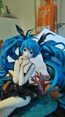 I picked up my deep sea miku today she is so pretty she’s the crown jewel of my collection
