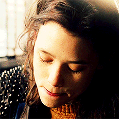 judewrites:Astrid Berges-Frisbey doing so many mouth things in “I Origins”